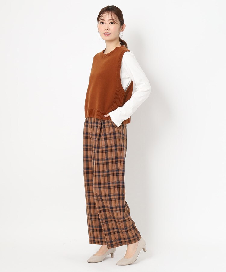 ポーシャル(poushal)の【カシミヤ混】丸首シンプルニットベスト24