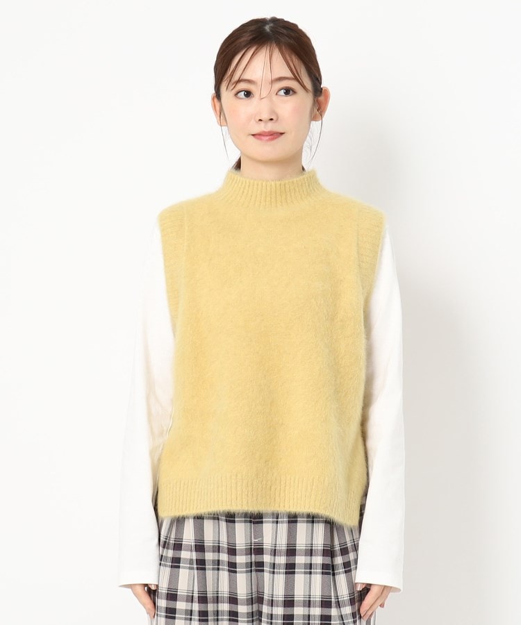 フォックス・カシミヤブレンド】ふわふわハイネックニットベスト フォックス・カシミヤブレンド】ふわふわハイネックニットベスト