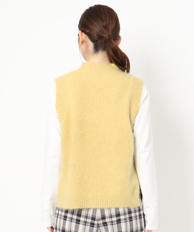 フォックス・カシミヤブレンド】ふわふわハイネックニットベスト フォックス・カシミヤブレンド】ふわふわハイネックニットベスト