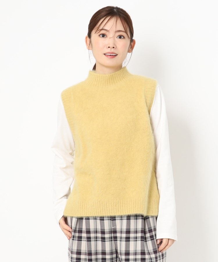 フォックス・カシミヤブレンド】ふわふわハイネックニットベスト フォックス・カシミヤブレンド】ふわふわハイネックニットベスト