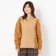 ポーシャル(poushal)のカラーブロックケーブル編みセーター ピンクベージュ(553)