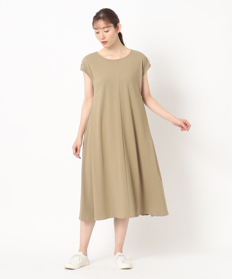【洗える】Aラインタックワンピース 【洗える】Aラインタックワンピース