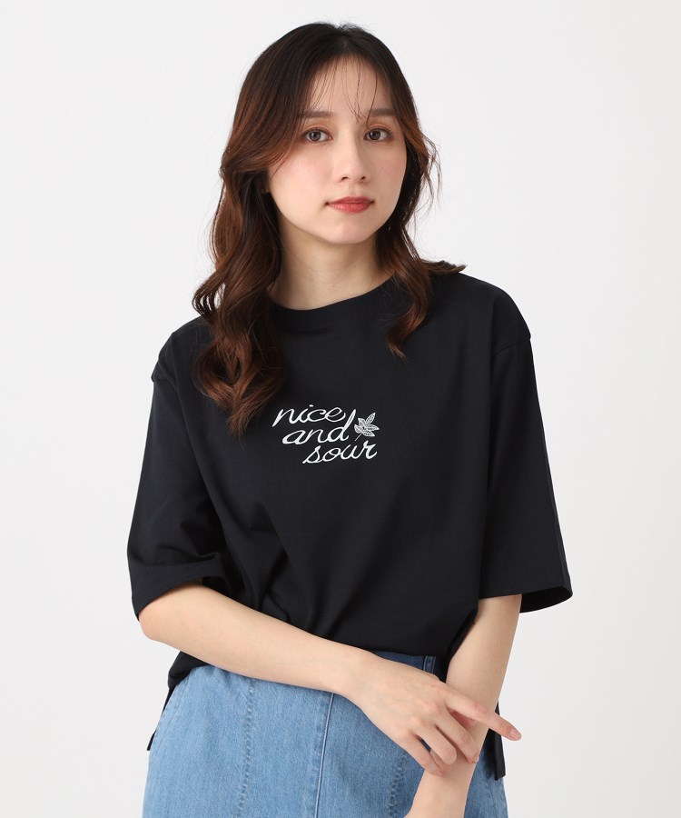 ポーシャル(poushal)の【洗える・五分袖】ロゴカラーTシャツ ネイビー(094)