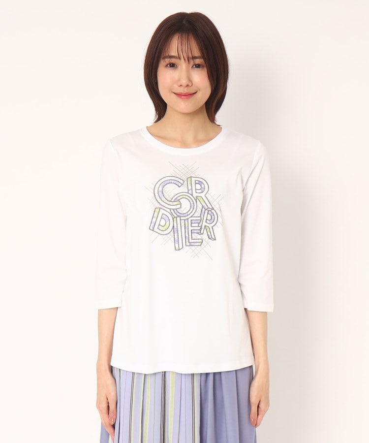 コルディア(CORDIER)のパッチワーク刺繍ロゴTシャツ1
