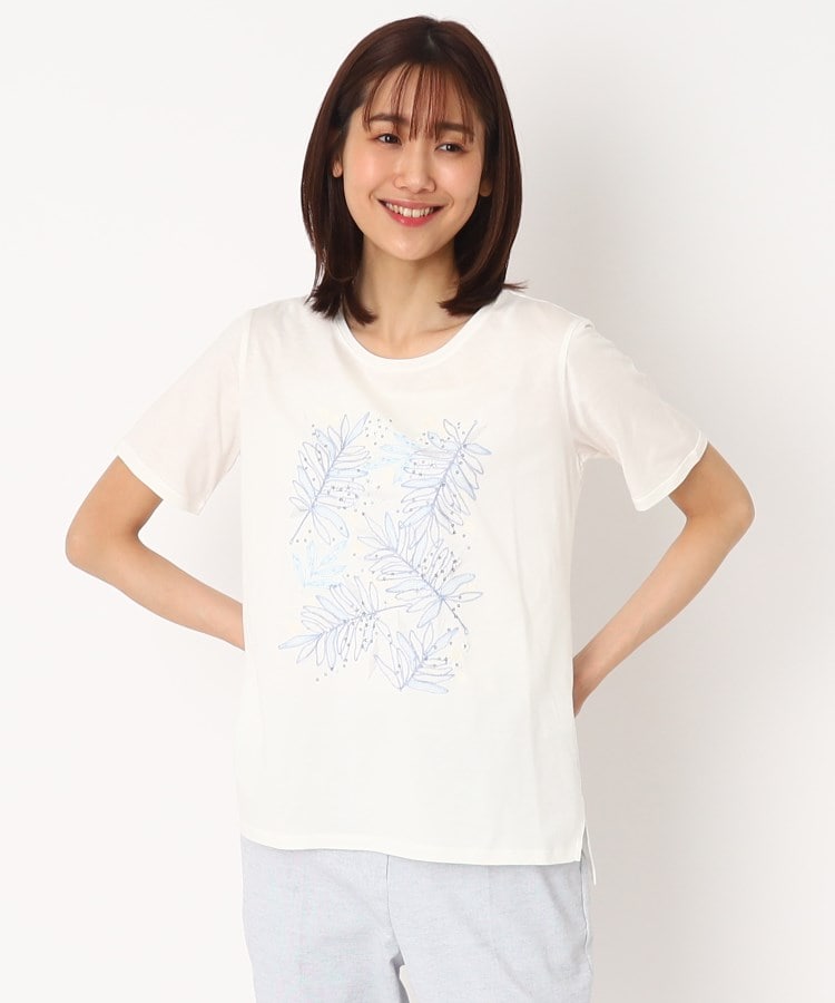 コルディア(CORDIER)の刺繍リーフデザインTシャツ ライトブルー(191)