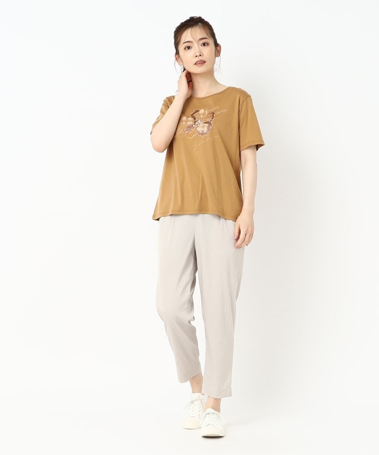 コルディア(CORDIER)のフラワーモチーフ スパンコール＆刺繍Tシャツ17