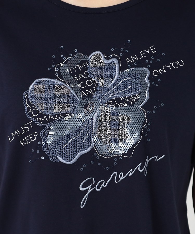 コルディア(CORDIER)のフラワーモチーフ スパンコール＆刺繍Tシャツ23