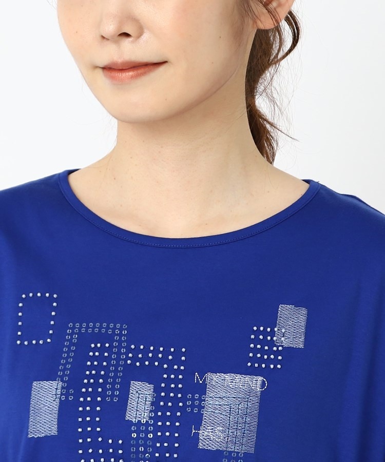 コルディア(CORDIER)の刺繍&ビーズデザイン ゆとりシルエットTシャツ4