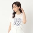 コルディア(CORDIER)のレースフラワー＆プリントTシャツ ブルー(192)