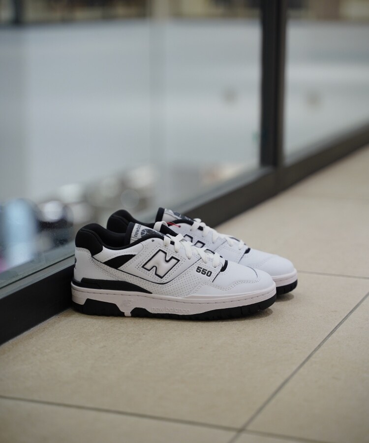 New Balance BB550 ホワイト x グレー