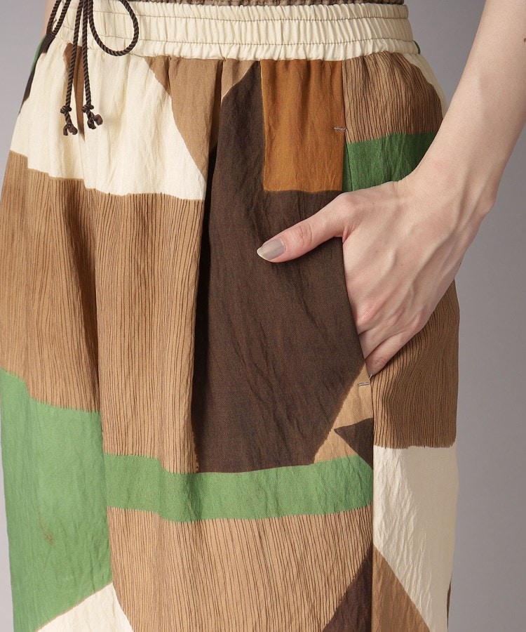 ドレステリア(レディース)(DRESSTERIOR(Ladies))のmuller of yoshiokubo（ミュラーオブヨシオクボ）GEOMETRIC イージーパンツ9