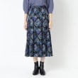 ルイシャンタン(Lui Chantant)の【洗える／日本製／華やか】フラワーサテンスカート1