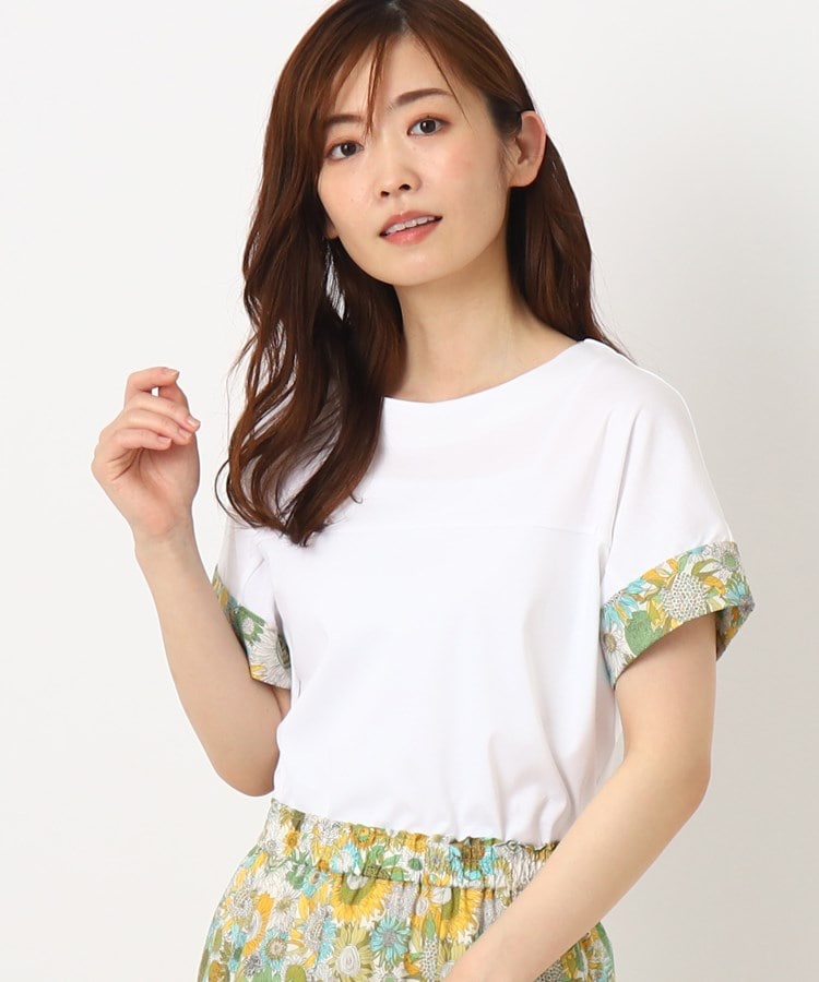 スチェッソ(SUTSESO　)の【セットアップ可】リバティプリント デザインTシャツ ホワイト(002)