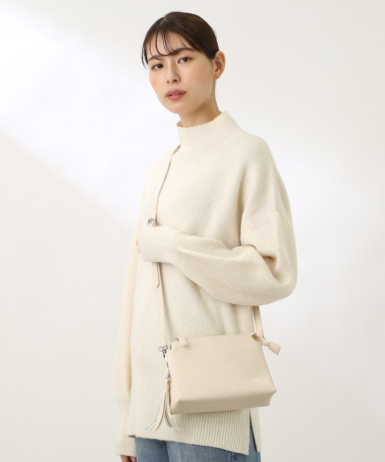 ザ ショップ ティーケー（ウィメン）(THE SHOP TK(Women))の【ヒルナンデス！で紹介】【コンパクトでも収納力◎】スムースミニショルダーバッグ15