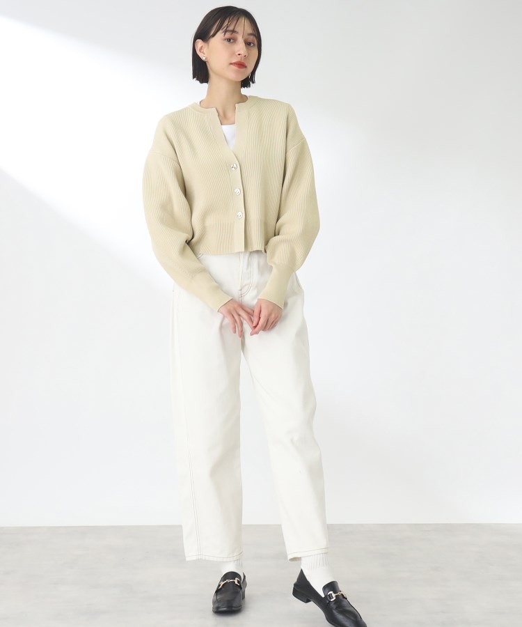 ザ ショップ ティーケー（ウィメン）(THE SHOP TK(Women))の【優秀バランスで着回し◎/洗える】キーネックショート丈カーディガン4