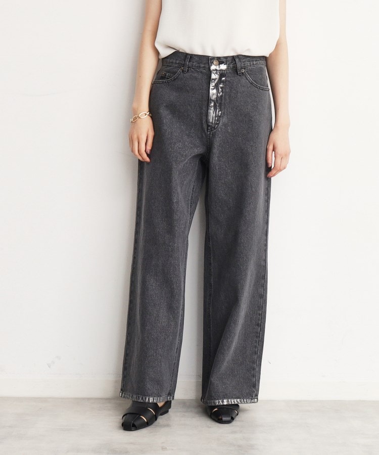 ザ ショップ ティーケー（ウィメン）(THE SHOP TK(Women))の【＠BAILA掲載】クリスタル＆箔プリントワイドデニムパンツ チャコールグレー(414)