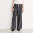ザ ショップ ティーケー（ウィメン）(THE SHOP TK(Women))の【＠BAILA掲載】クリスタル＆箔プリントワイドデニムパンツ チャコールグレー(414)