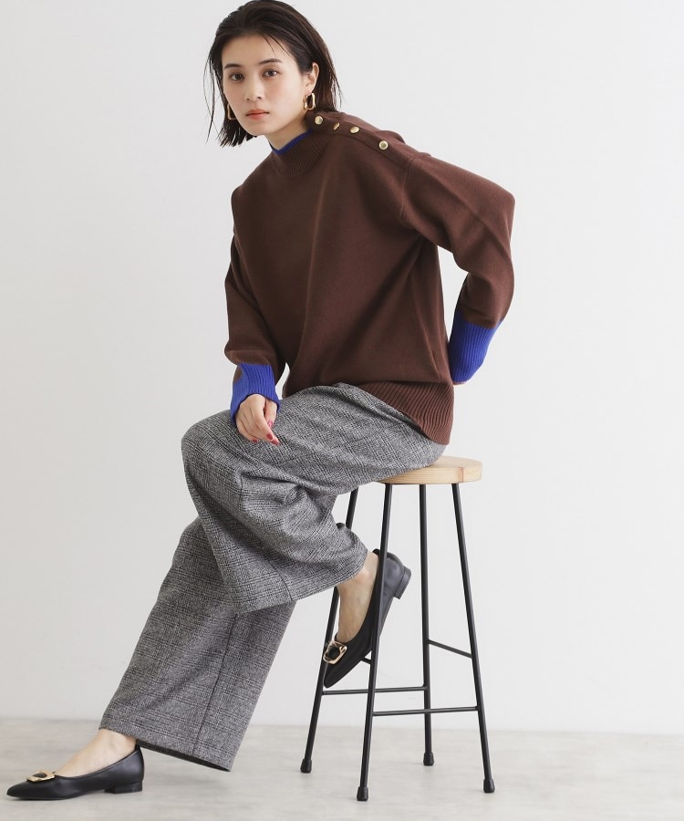 ザ ショップ ティーケー（ウィメン）(THE SHOP TK(Women))の【毛玉になりにくい／静電気防止】配色肩ボタンハイネックニット／洗える17