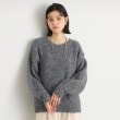 ザ ショップ ティーケー（ウィメン）(THE SHOP TK(Women))のソフトシャギーヤーンプルオーバー チャコールグレー(014)