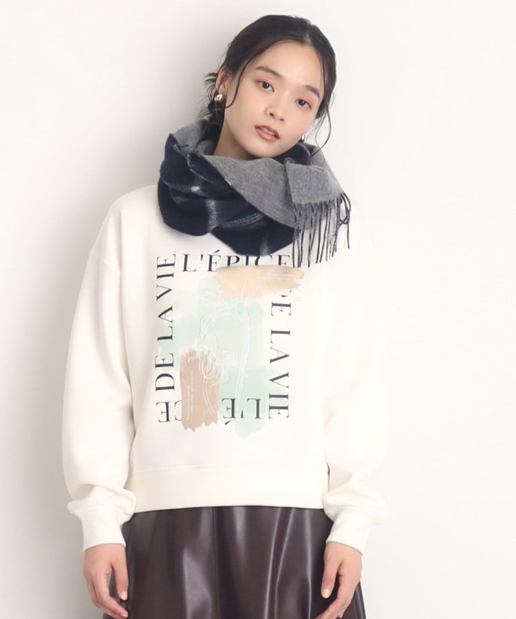 ザ ショップ ティーケー（ウィメン）(THE SHOP TK(Women))の【大人カジュアルが叶う】アートロゴプルオーバー/洗える オフホワイト(103)