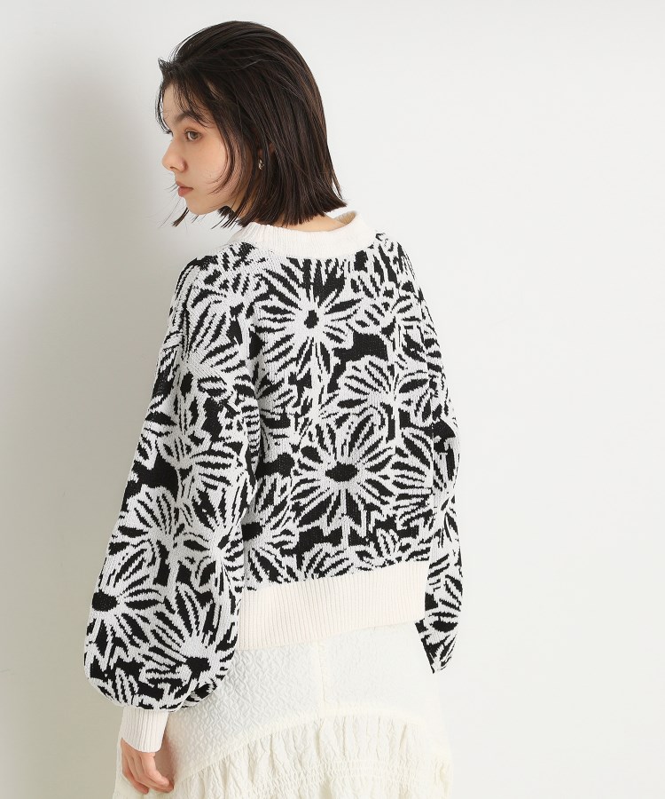 ザ ショップ ティーケー（ウィメン）(THE SHOP TK(Women))の花柄モールニットプルオーバー3