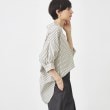 ザ ショップ ティーケー（ウィメン）(THE SHOP TK(Women))の【魅せる体型カバー服】6分袖バックデザインシャツ/洗える12