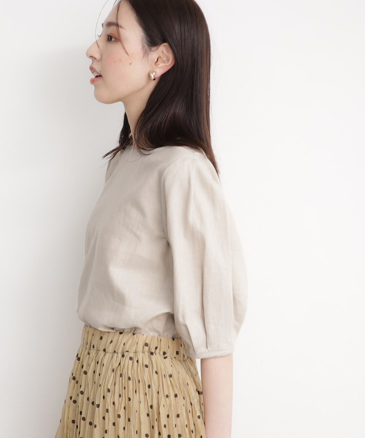 ザ ショップ ティーケー（ウィメン）(THE SHOP TK(Women))のリネンブレンド袖タックブラウス【洗濯機OK】17