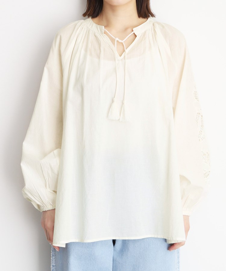 ザ ショップ ティーケー（ウィメン）(THE SHOP TK(Women))の袖刺繍コットンブラウス【洗える】13