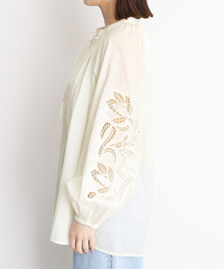 ザ ショップ ティーケー（ウィメン）(THE SHOP TK(Women))の袖刺繍コットンブラウス【洗える】14