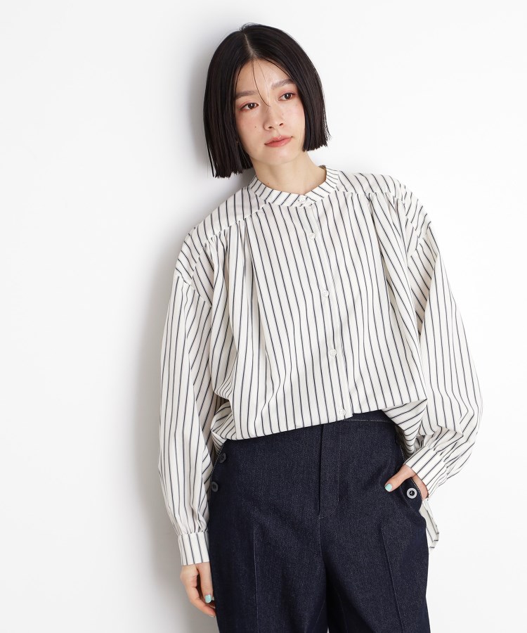 ザ ショップ ティーケー（ウィメン）(THE SHOP TK(Women))のバックシャーリングシャツ【洗える】5