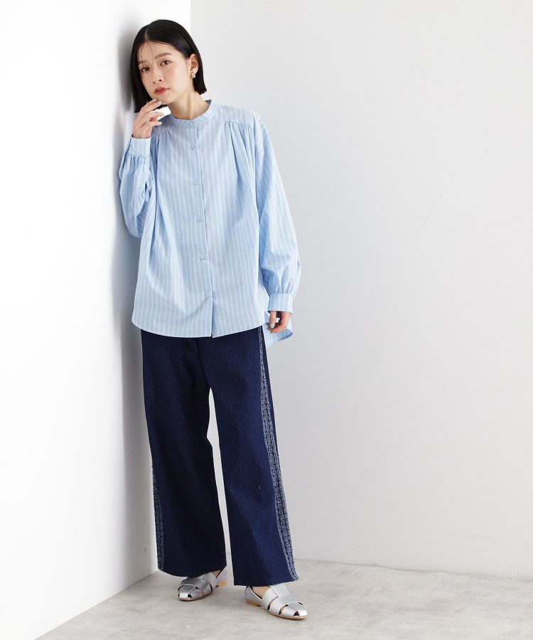 ザ ショップ ティーケー（ウィメン）(THE SHOP TK(Women))のバックシャーリングシャツ【洗える】10