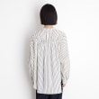 ザ ショップ ティーケー（ウィメン）(THE SHOP TK(Women))のバックシャーリングシャツ【洗える】15