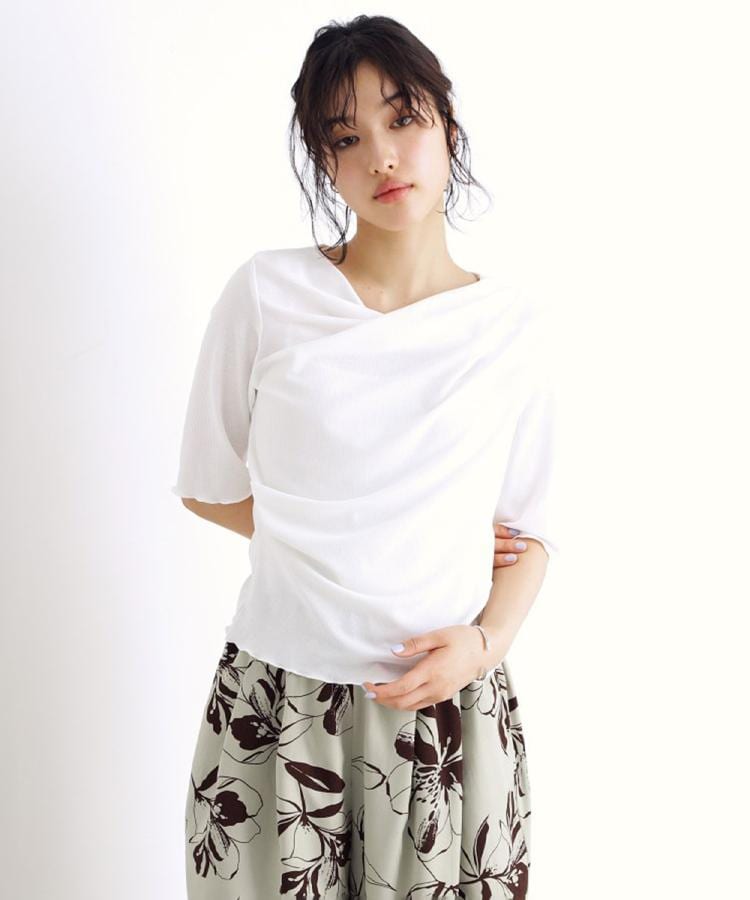 ザ ショップ ティーケー（ウィメン）(THE SHOP TK(Women))のドレープカットソー【洗濯機OK/シワになりにくい】4