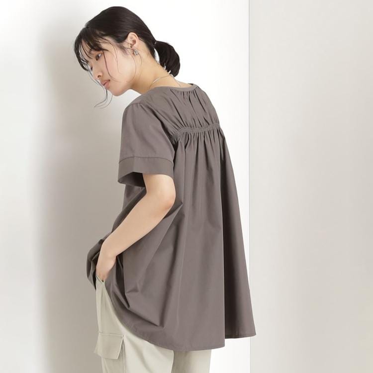 ザ ショップ ティーケー（ウィメン）(THE SHOP TK(Women))の切替バックギャザーチュニック【洗濯機OK/接触冷感/UV】 チュニック
