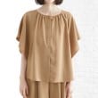 ザ ショップ ティーケー（ウィメン）(THE SHOP TK(Women))の袖フレアブラウス【防シワ／接触冷感／洗濯機OK/セットアップ可】24