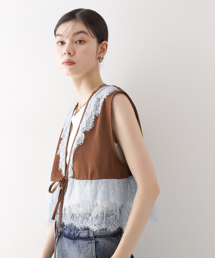 ザ ショップ ティーケー（ウィメン）(THE SHOP TK(Women))のレースフリルサテンベスト【洗える】6