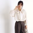 ザ ショップ ティーケー（ウィメン）(THE SHOP TK(Women))の【セレモニー/通勤/新生活】リボンボウタイブラウス/洗える オフホワイト(003)
