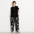 ザ ショップ ティーケー（ウィメン）(THE SHOP TK(Women))の麻調シアーフリルギャザーブラウス【洗える】7