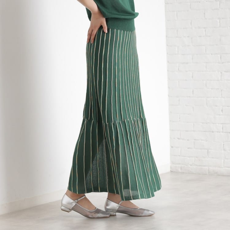 ザ ショップ ティーケー（ウィメン）(THE SHOP TK(Women))のラメシアーニットストライプスカート【毛玉になりにくい／洗濯機OK】 マキシ・ロングスカート