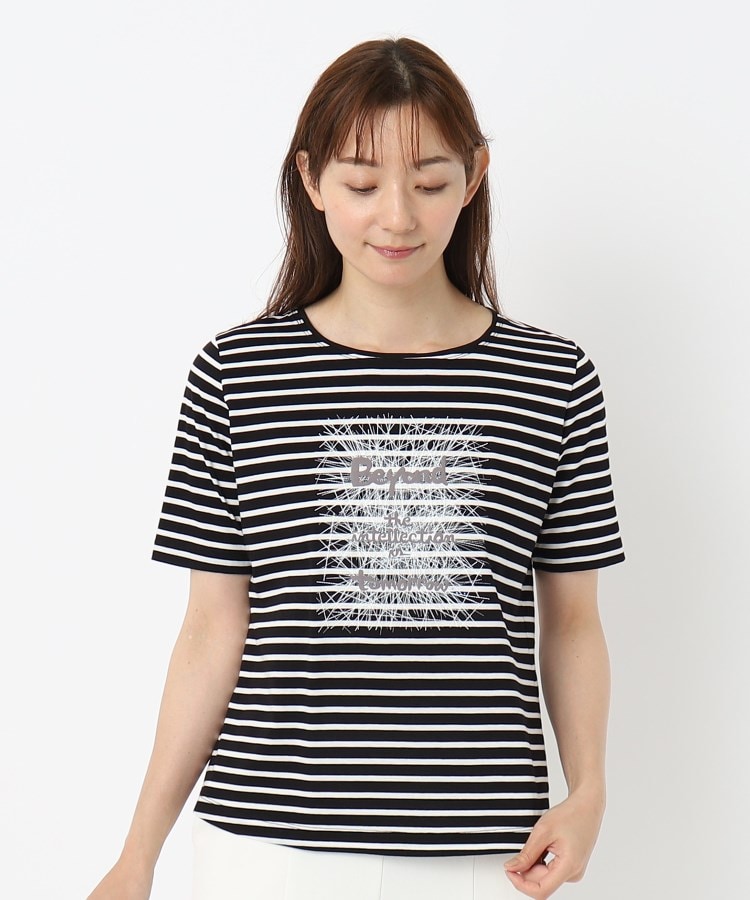 インテレクション(INTELLECTION)の【洗える】デザインポイントTシャツ15