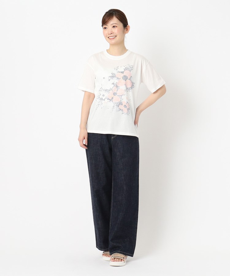 インテレクション(INTELLECTION)の【洗える・コットン】フラワープリント・刺繍・スパンコールTシャツ9