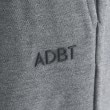 アダバット(メンズ)(adabat(Men))の【ADBT】ゆったりシルエット スウェットパンツ8