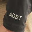 アダバット(メンズ)(adabat(Men))の【ADBT】ツートーンカラーデザイン 長袖モックネックプルオーバー9