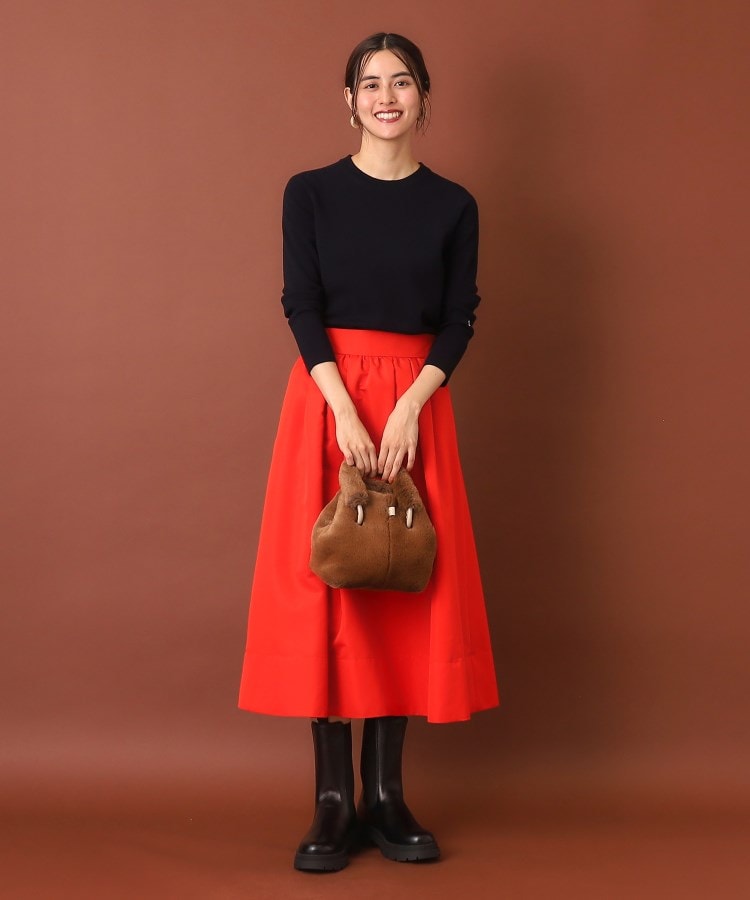 大人百花冬号掲載 モデル美香さん着用】タックボリューム 大人百花冬号掲載 モデル美香さん着用】タックボリューム