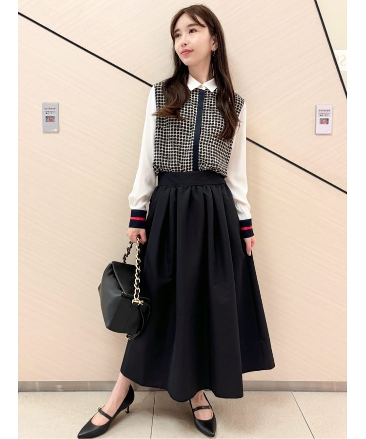 ドレステリア(レディース)(DRESSTERIOR(Ladies))の【大人百花冬号掲載　モデル美香さん着用】タックボリュームスカート15