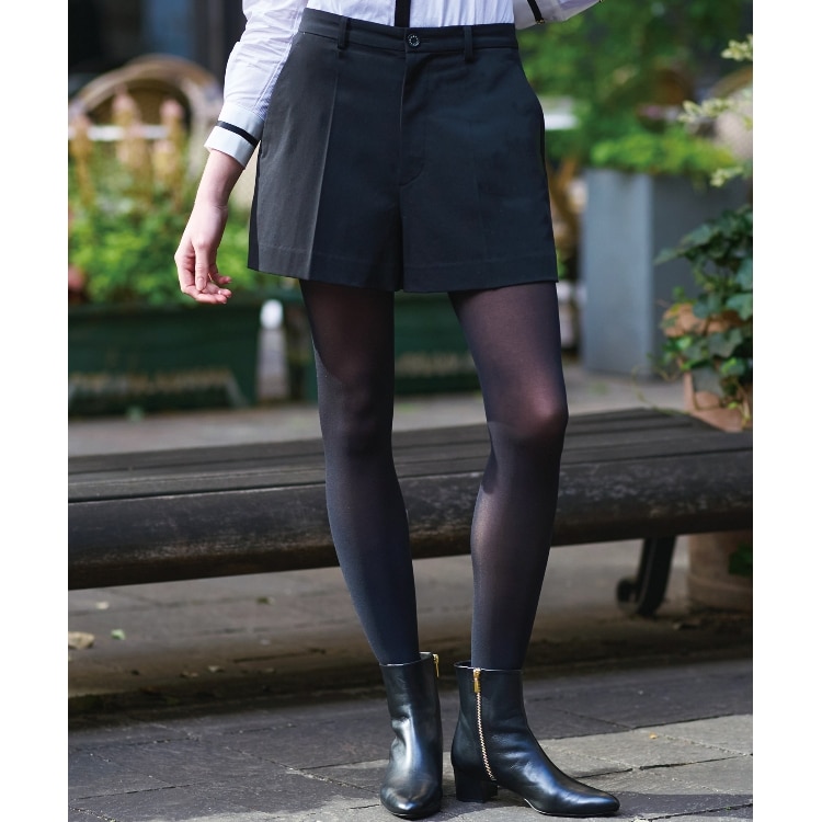 ドレステリア(レディース)(DRESSTERIOR(Ladies))の【大人百花冬号掲載　モデル美香さん着用】ブラックセットアップショートパンツ ショートパンツ