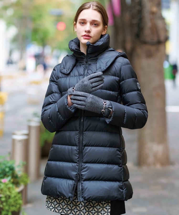 大人百花冬号掲載 モデル美香さん着用】ホワイトグースダウン