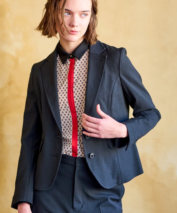 ドレステリア(レディース)(DRESSTERIOR(Ladies))の【多機能素材】シェルタリングドライジャケット2