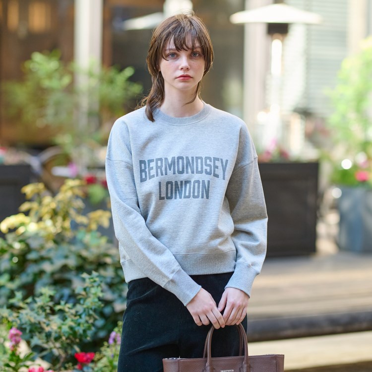 ドレステリア(レディース)(DRESSTERIOR(Ladies))のヴィンテージロゴスウェット スウェット・トレーナー