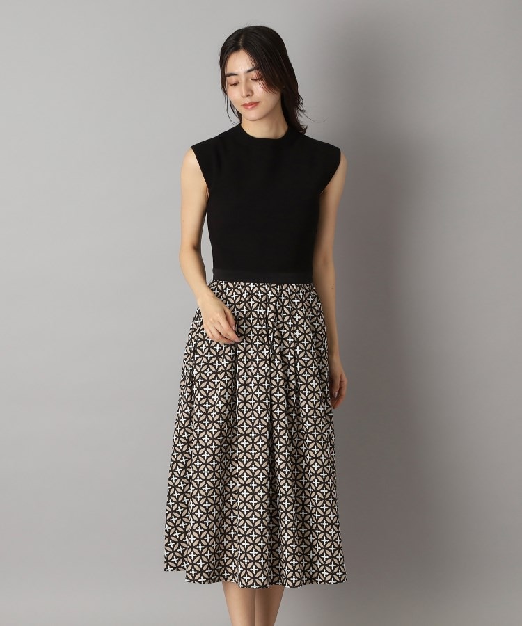 ドレステリア(レディース)(DRESSTERIOR(Ladies))の【洗える】オーバーラップサークルフレンチスリーブワンピ5